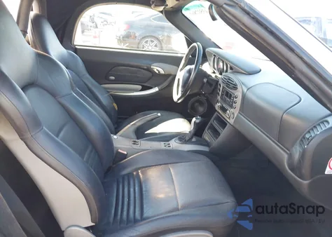 2000 Porsche Boxster S from USA, damaged, VIN WP0CB2986YU663573